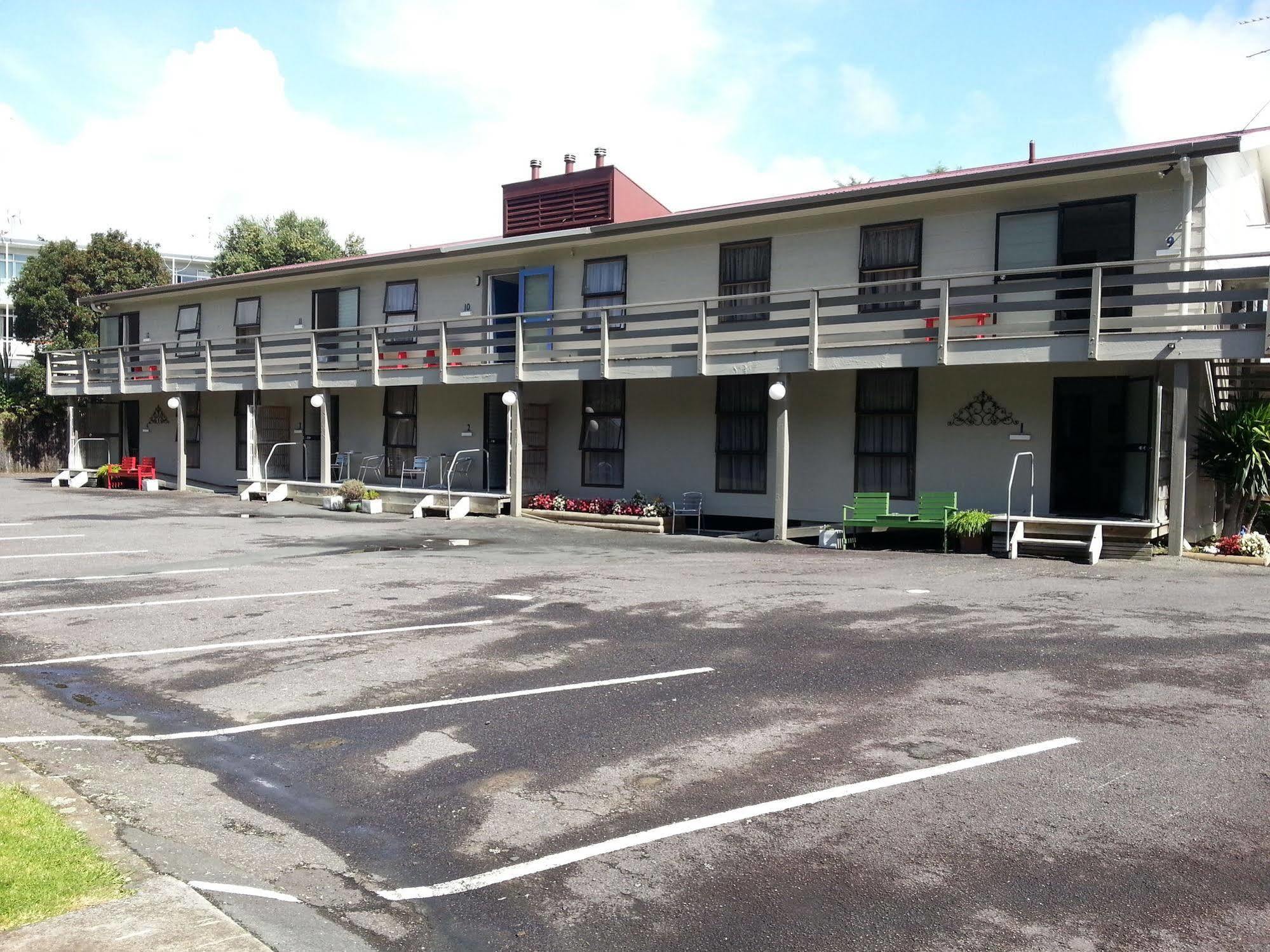 Carrington Motel Нью-Плимут Экстерьер фото